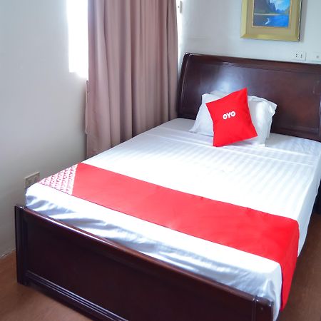 Hotel OYO 791 Bell Mansion Quezon City Esterno foto