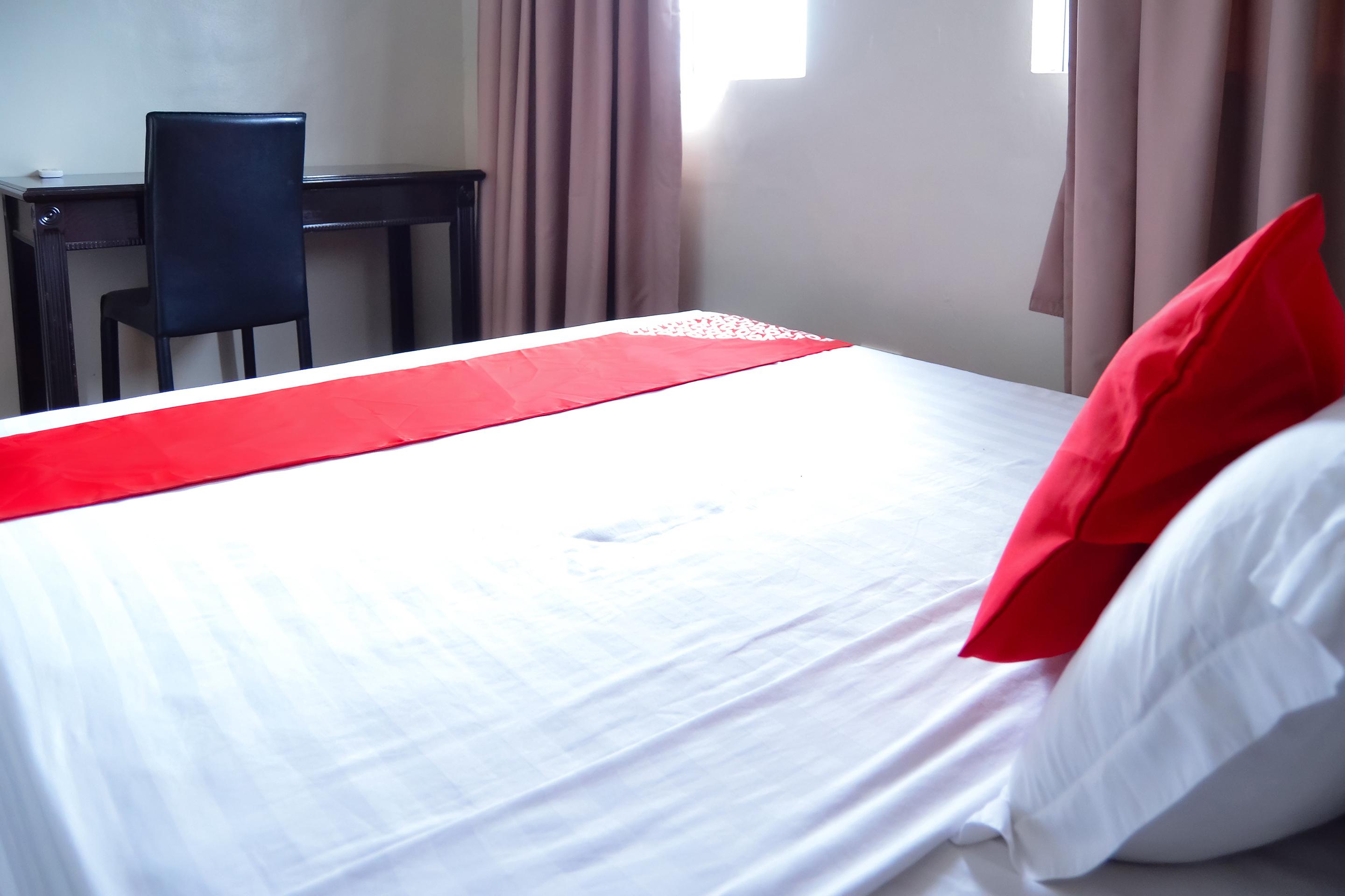 Hotel OYO 791 Bell Mansion Quezon City Esterno foto