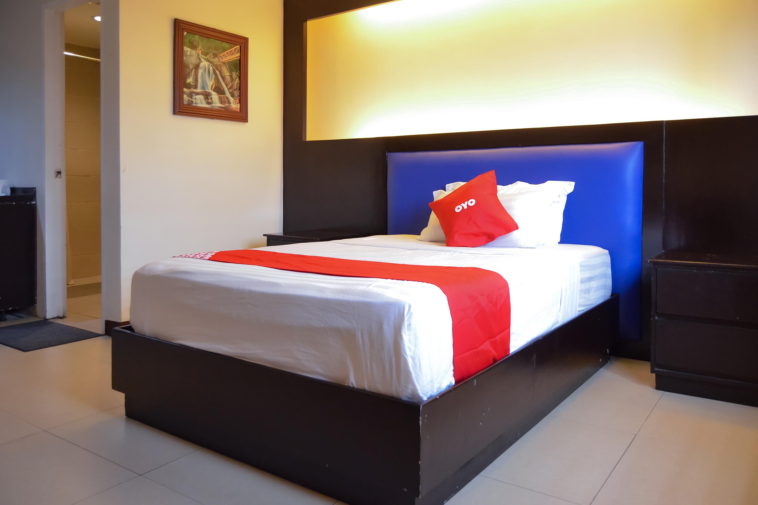 Hotel OYO 791 Bell Mansion Quezon City Esterno foto