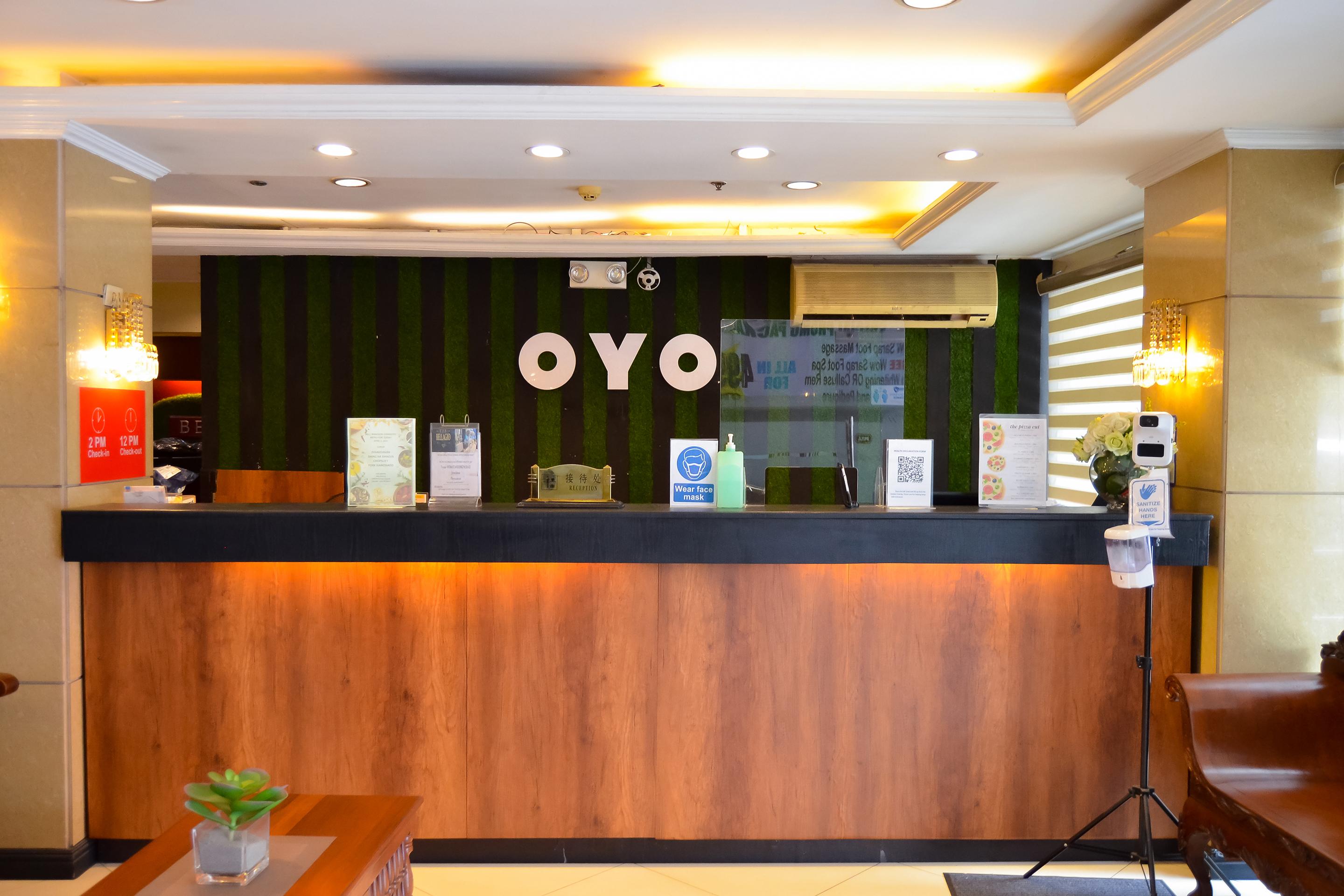 Hotel OYO 791 Bell Mansion Quezon City Esterno foto
