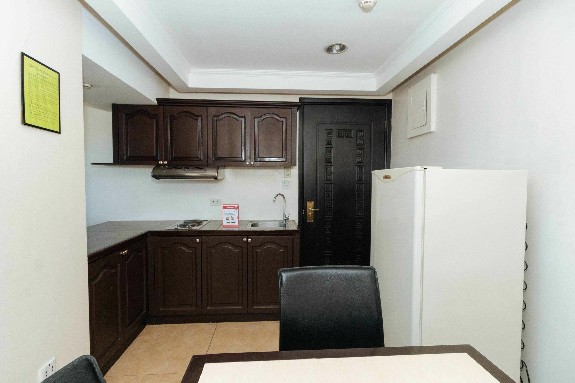 Hotel OYO 791 Bell Mansion Quezon City Esterno foto